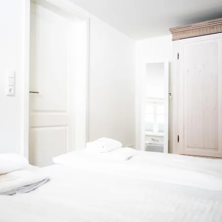 Apartment Kapitänshaus Kammer *
